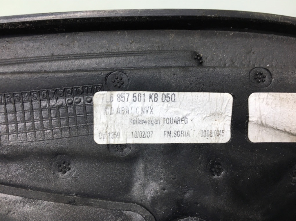 Зеркало наружное левое бу для Volkswagen Touareg  2.5 TDi,  2007 г.