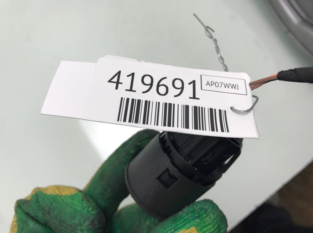 Кнопка запуска двигателя бу для Renault Scenic 2 1.6 i,  2007 г.