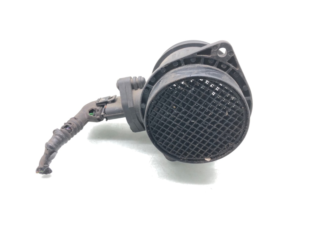 Расходомер воздуха бу для Volvo V70  2.4 TD,  2003 г.