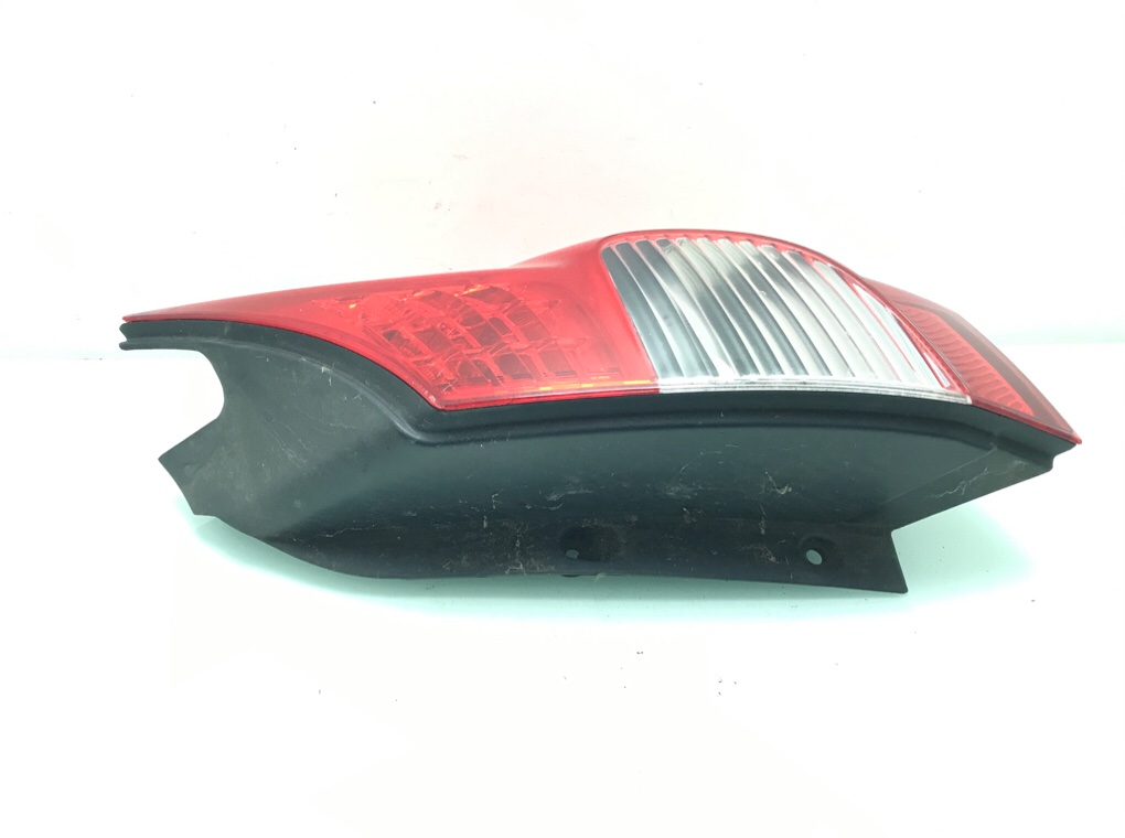 Фонарь задний правый бу для Renault Scenic 2 1.6 i,  2007 г.