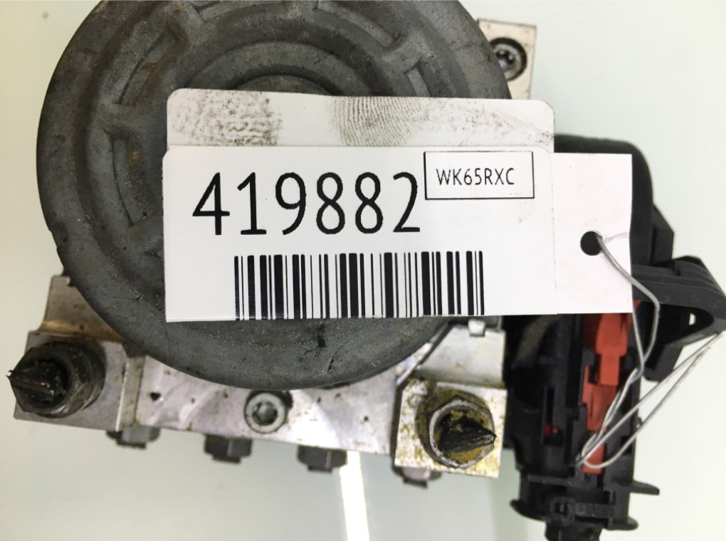 Блок ABS бу для Skoda Octavia A7 1.6 TDi,  2015 г.