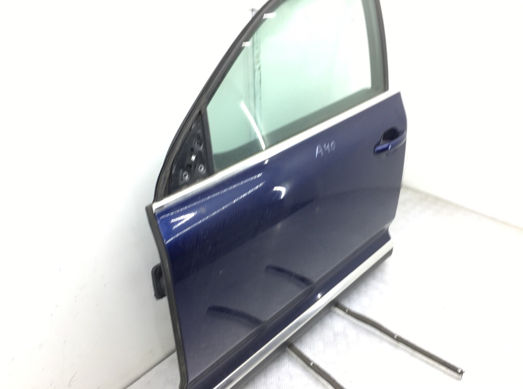 Дверь передняя левая бу для Volkswagen Touareg  2.5 TDi,  2007 г.