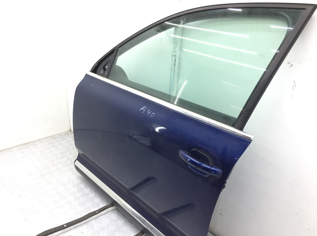 Дверь передняя левая бу для Volkswagen Touareg  2.5 TDi,  2007 г.
