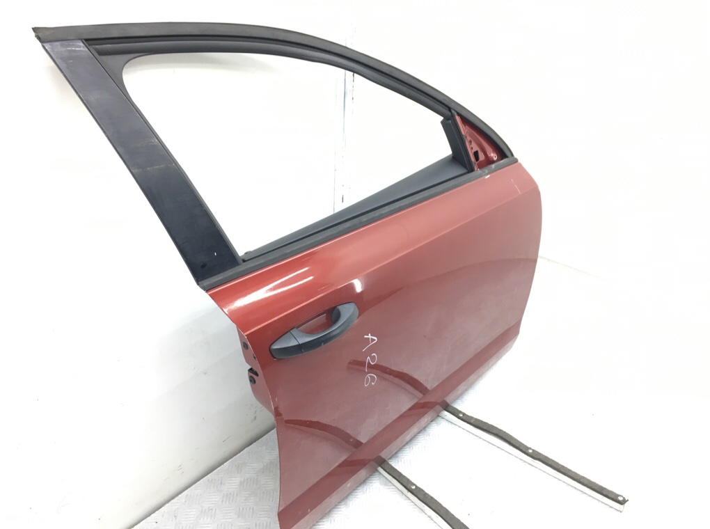 Дверь передняя правая бу для Skoda Octavia A7 1.6 TDi,  2015 г.