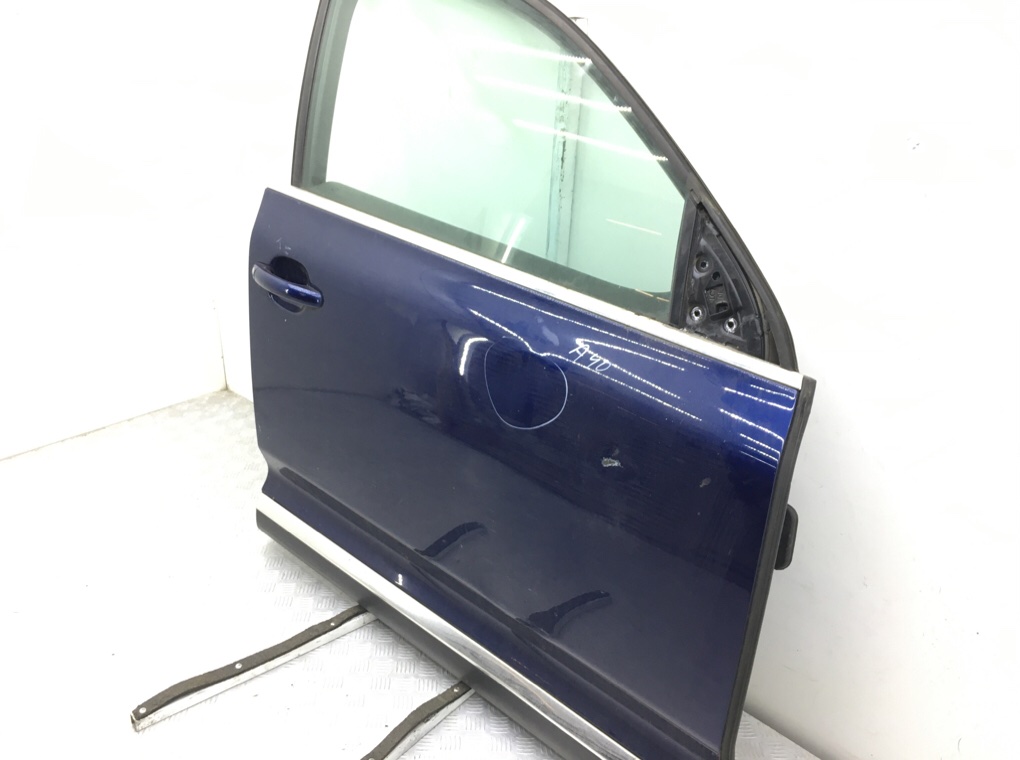 Дверь передняя правая бу для Volkswagen Touareg  2.5 TDi,  2007 г.