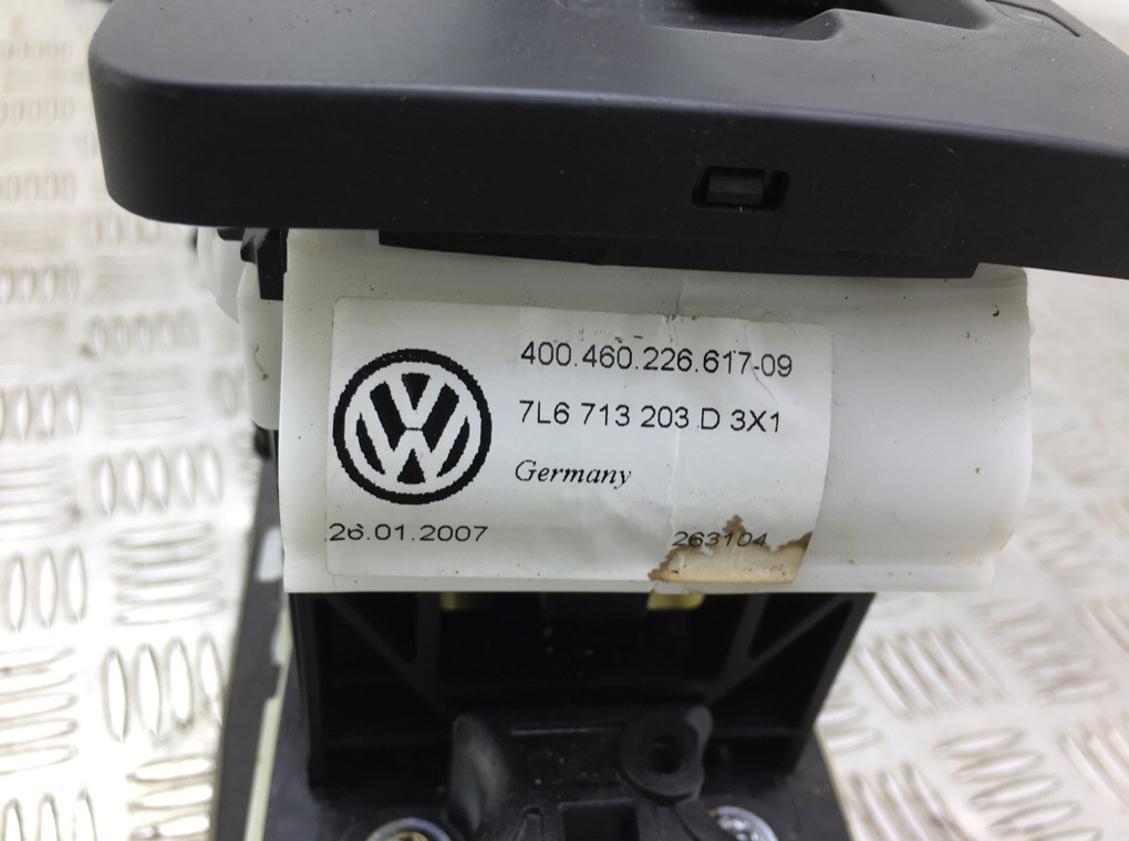 Кулиса бу для Volkswagen Touareg  2.5 TDi,  2007 г.