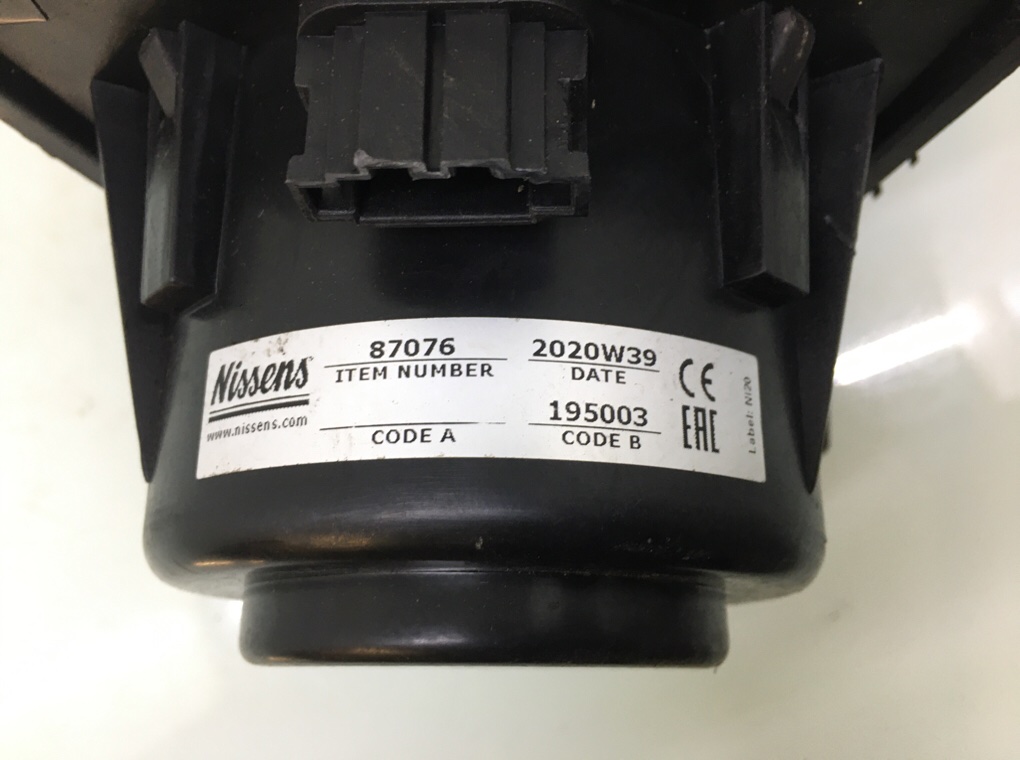 Моторчик печки бу для Volkswagen Touareg 2.5 TDi, 2007 г. Моторчик печки бу для Volkswagen Touareg 2.5 TDi, 2007 г.