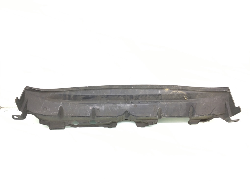 Защита радиатора бу для Ford Focus 3 1.6 i,  2011 г.