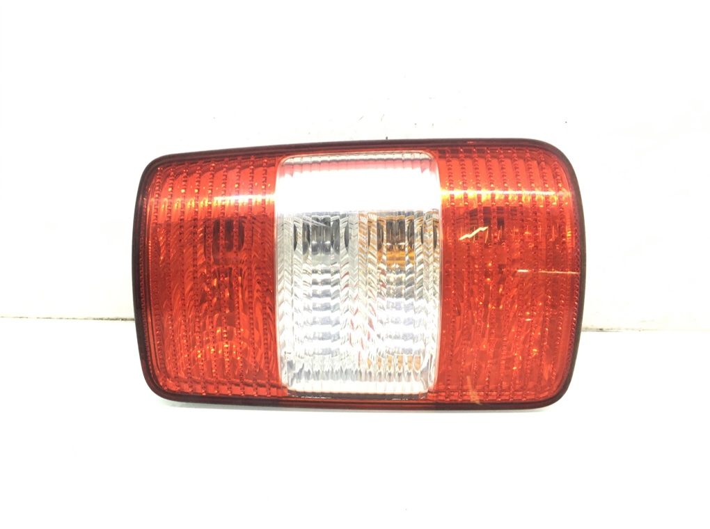 Фонарь задний правый бу для Volkswagen Caddy 2.0 SDi, 2009 г.