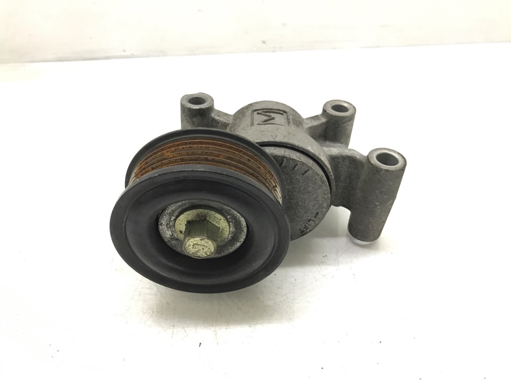 Натяжитель ремня генератора бу для Mazda 5 1.8 i, 2007 г.