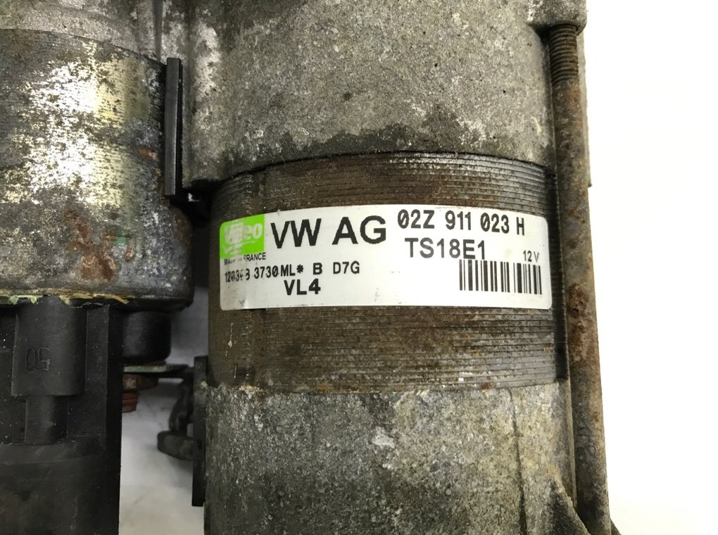 Стартер бу для Volkswagen Caddy 1.9 TDi, 2008 г. Стартер бу для Volkswagen Caddy 1.9 TDi, 2008 г.