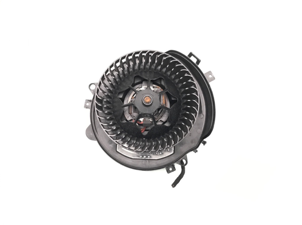 Моторчик печки бу для Skoda Octavia A7 1.6 TDi, 2015 г.