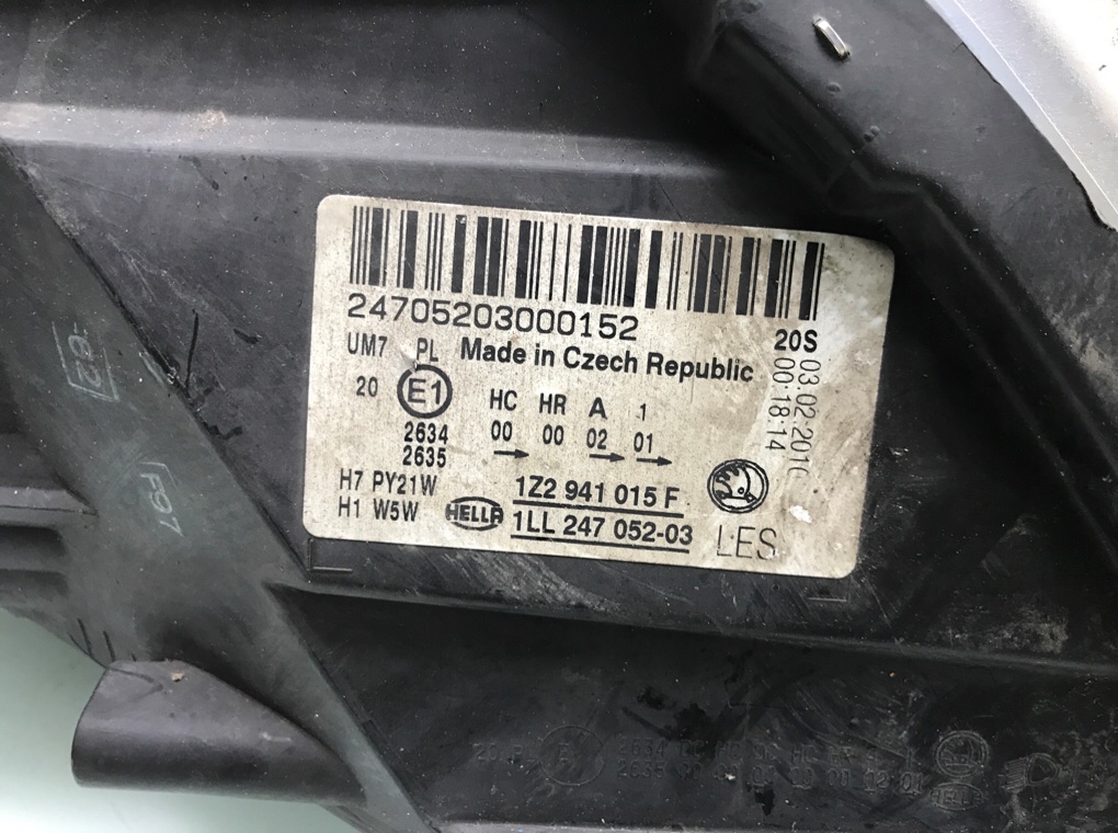 Фара левая бу для Skoda Octavia A5 1.4 TFSI,  2010 г.