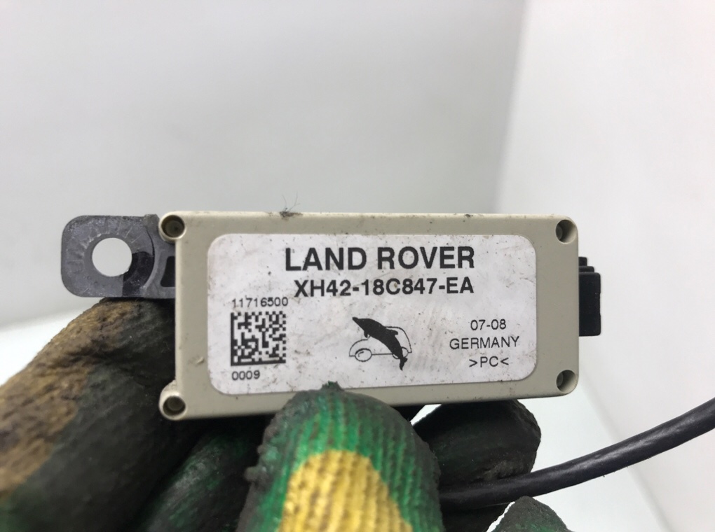 Усилитель антенны бу для Land Rover Range Rover 3 3.6 TD,  2008 г.