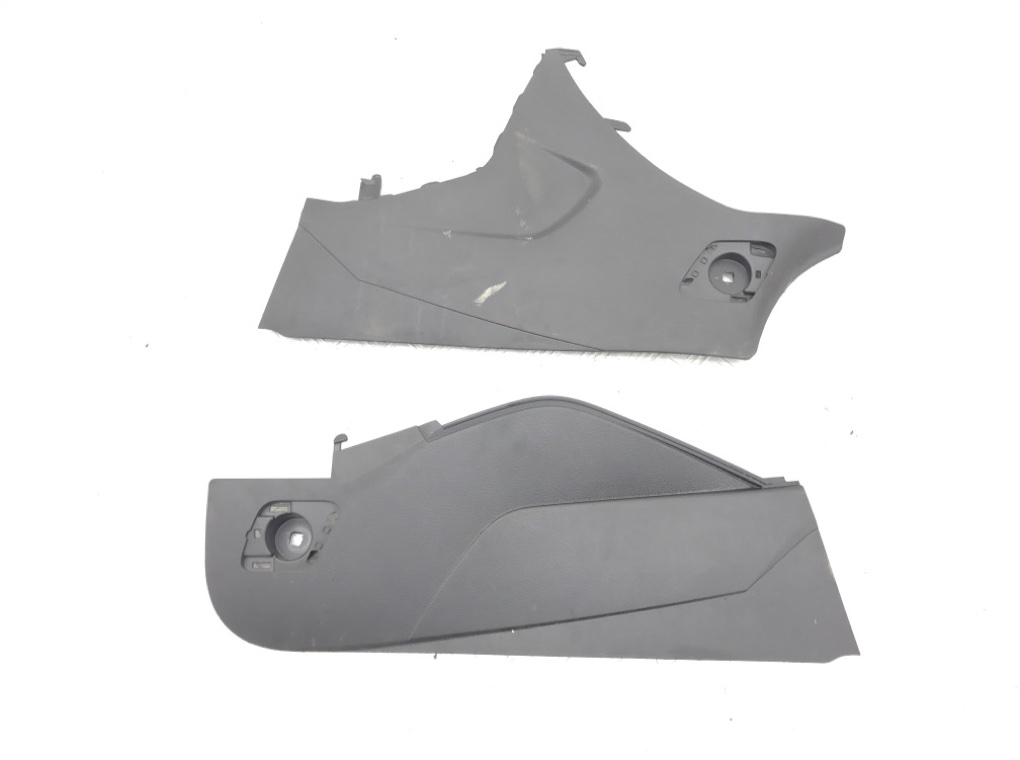 Накладка декоративная бу для Ford Focus 3 1.6 i, 2011 г.