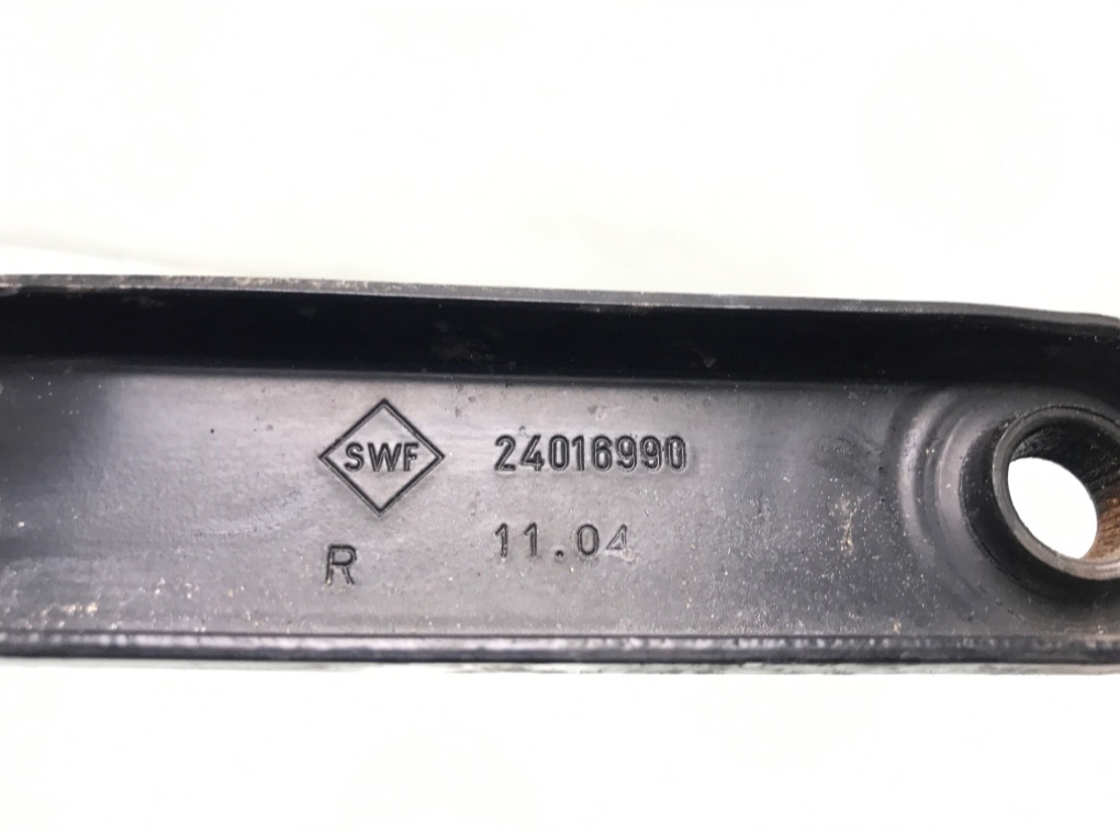 Щеткодержатель (поводок стеклоочистителя, дворник) бу для BMW X5 E53 3.0 TD,  2005 г.