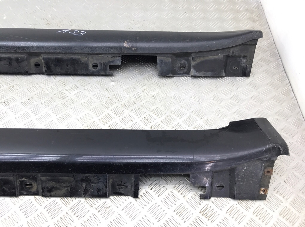 Накладка на порог бу для BMW 7 F01/F02 3.0 TD,  2011 г.