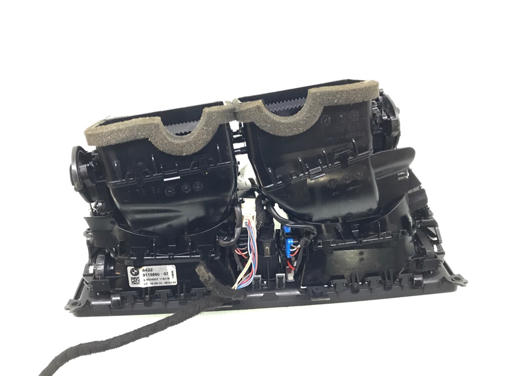 Дефлектор обдува салона бу для BMW 7 F01/F02 3.0 TD,  2011 г.