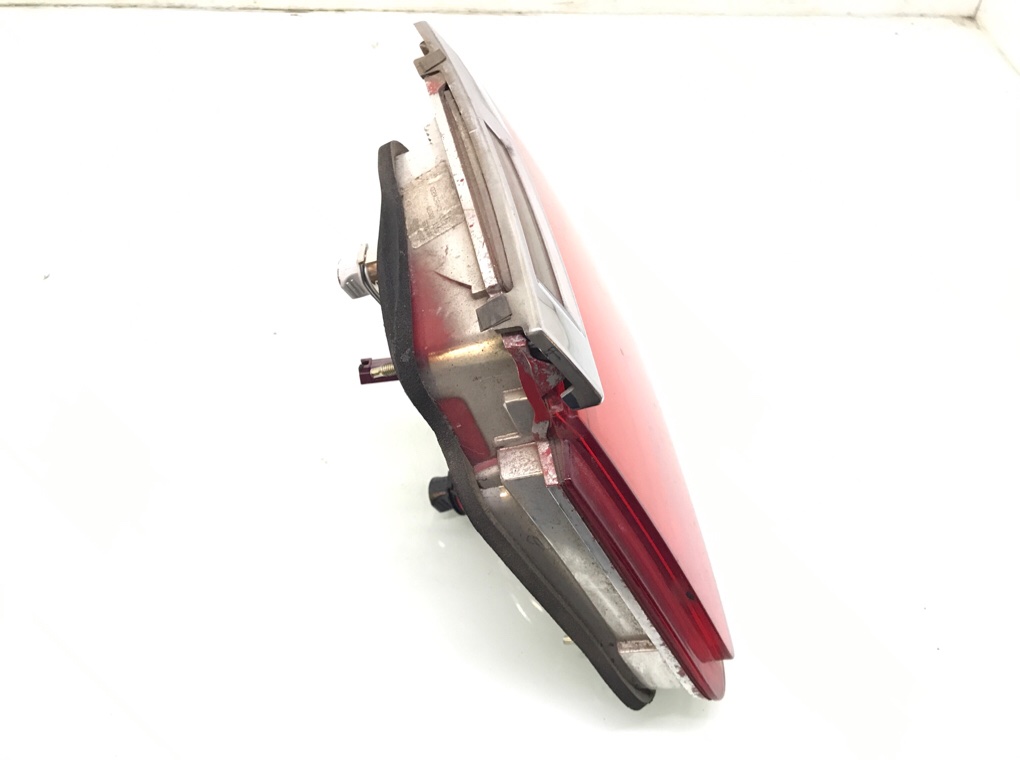 Фонарь крышки багажника правый бу для BMW 7 F01/F02 3.0 TD,  2011 г.
