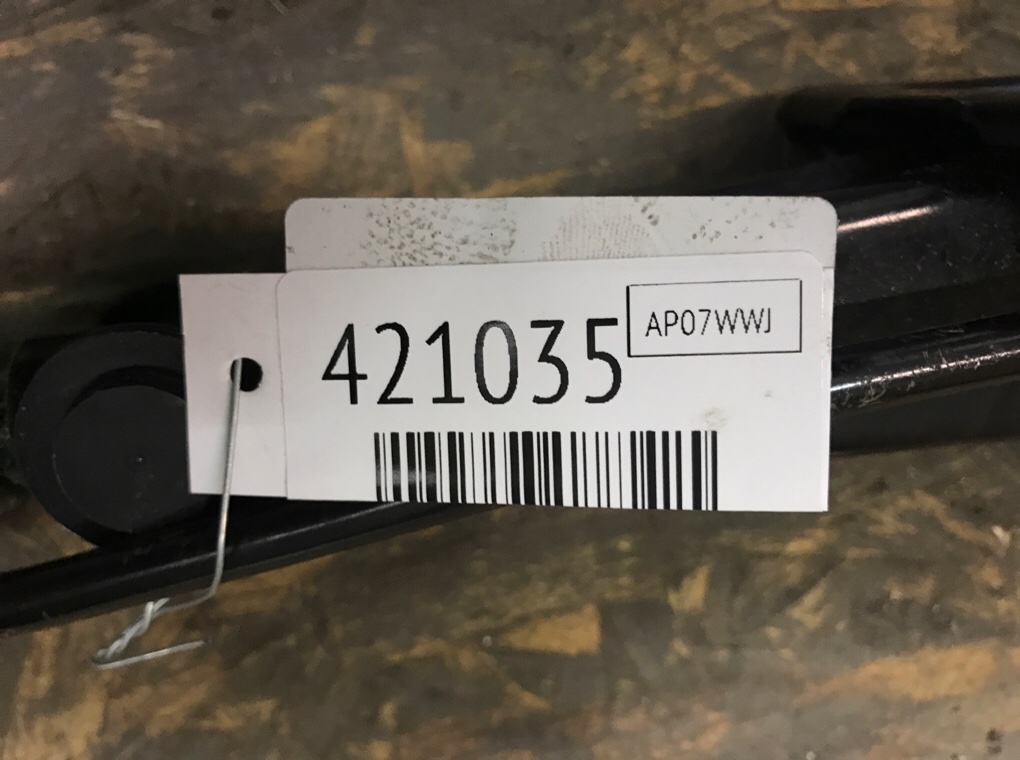 Домкрат бу для Renault Scenic 2 1.6 i,  2007 г.