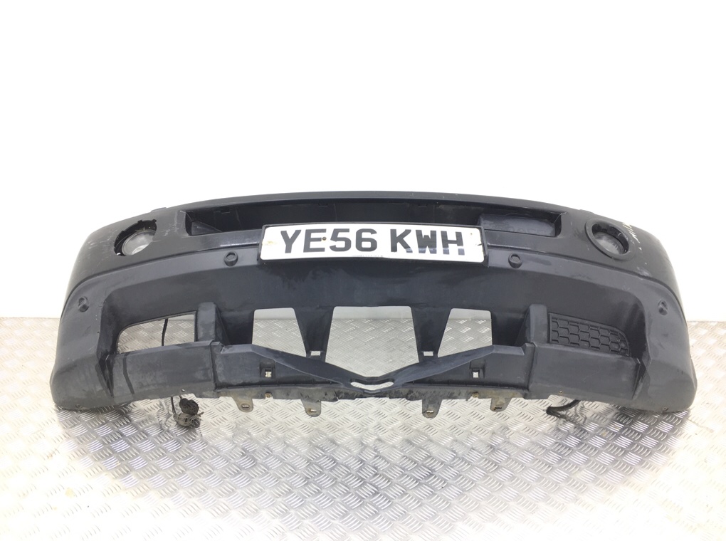 Бампер передний бу для Land Rover Range Rover Sport 1 4.2 i,  2006 г.