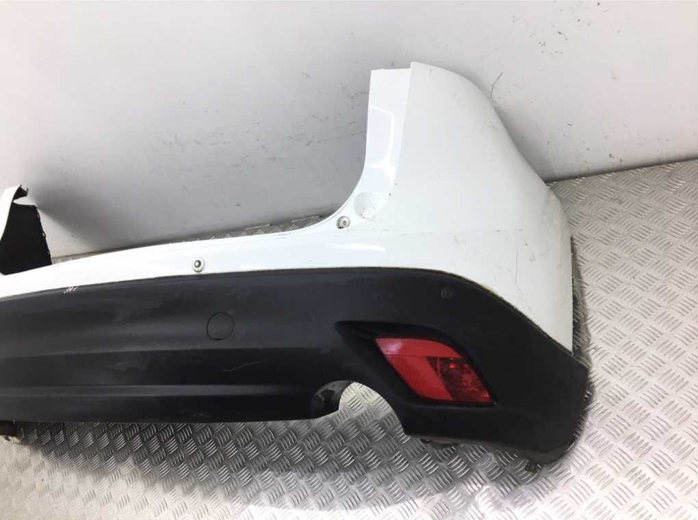 Бампер задний бу для Mazda CX-5 1 2.2 D, 2015 г. Бампер задний бу для Mazda CX-5 1 2.2 D, 2015 г.