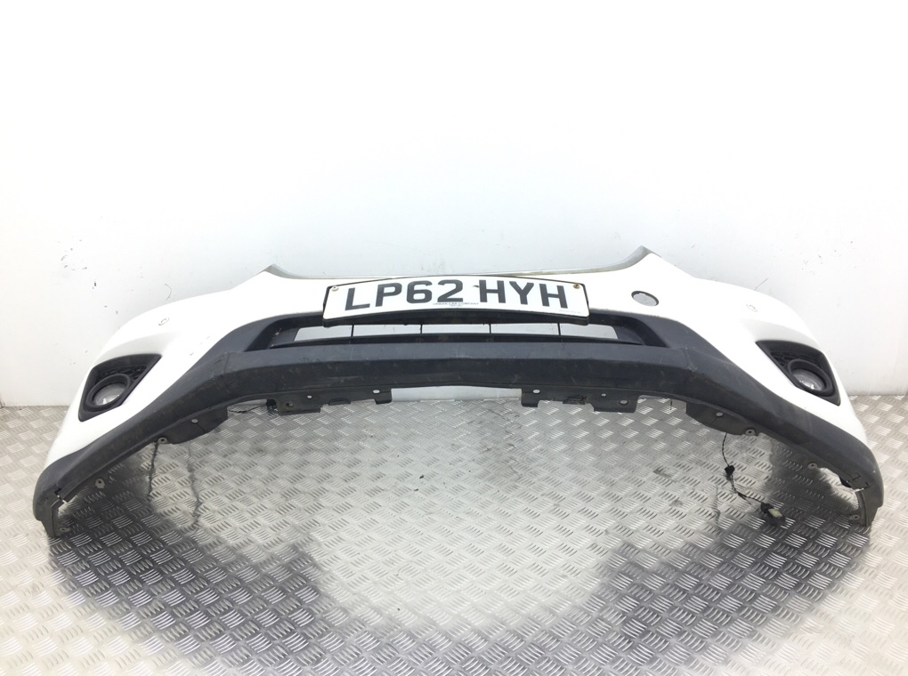 Бампер передний бу для Mazda CX-5 1 2.2 D,  2012 г.