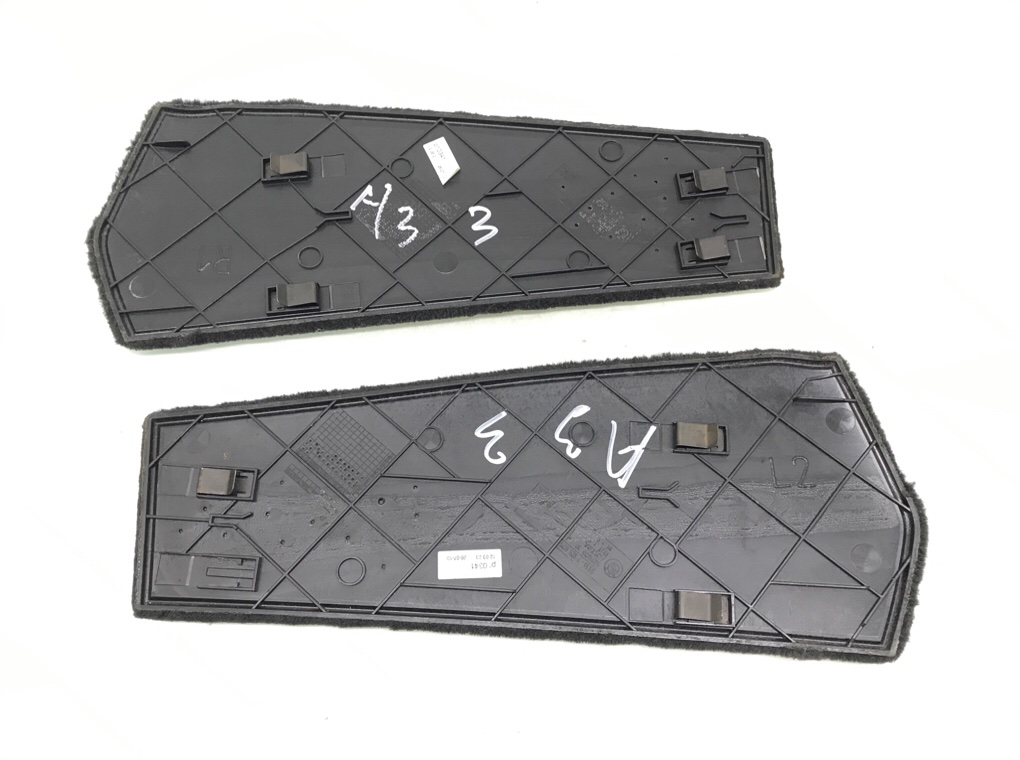 Накладка декоративная на торпедо бу для BMW 7 F01/F02 3.0 TD,  2011 г.