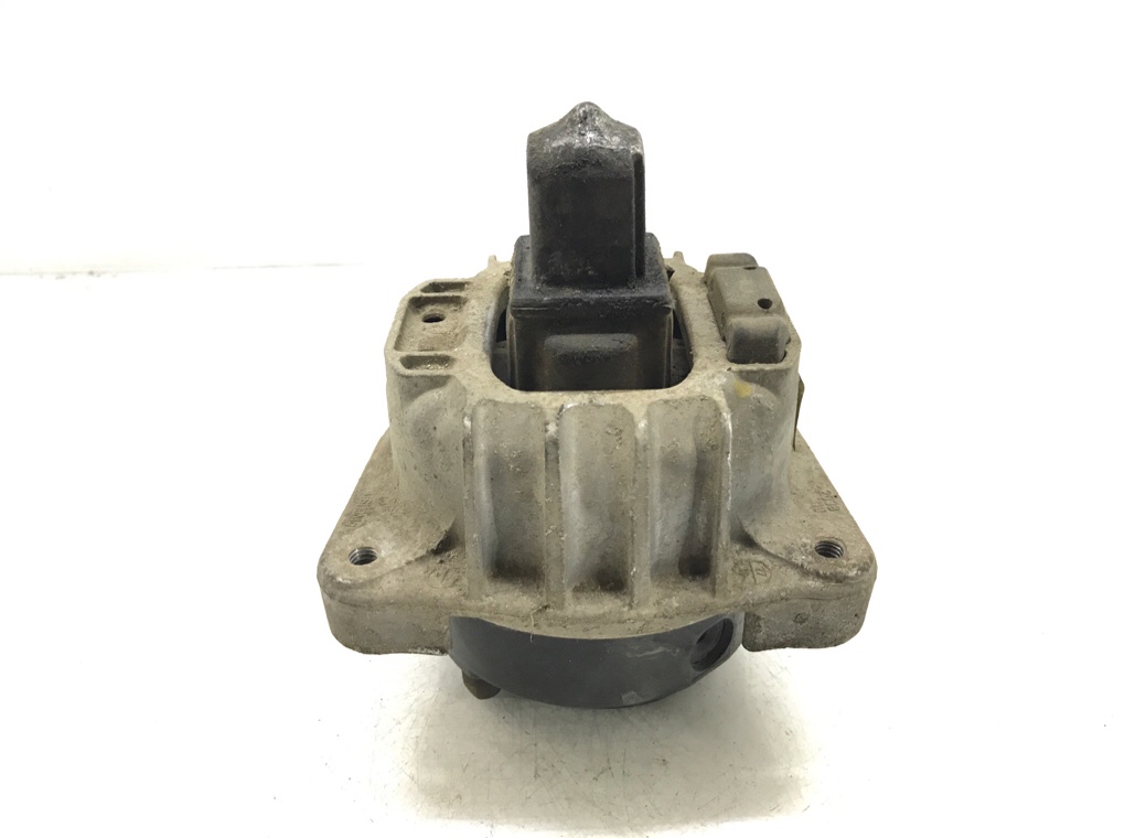 Подушка крепления двигателя бу для BMW 7 F01/F02 3.0 TD,  2011 г.