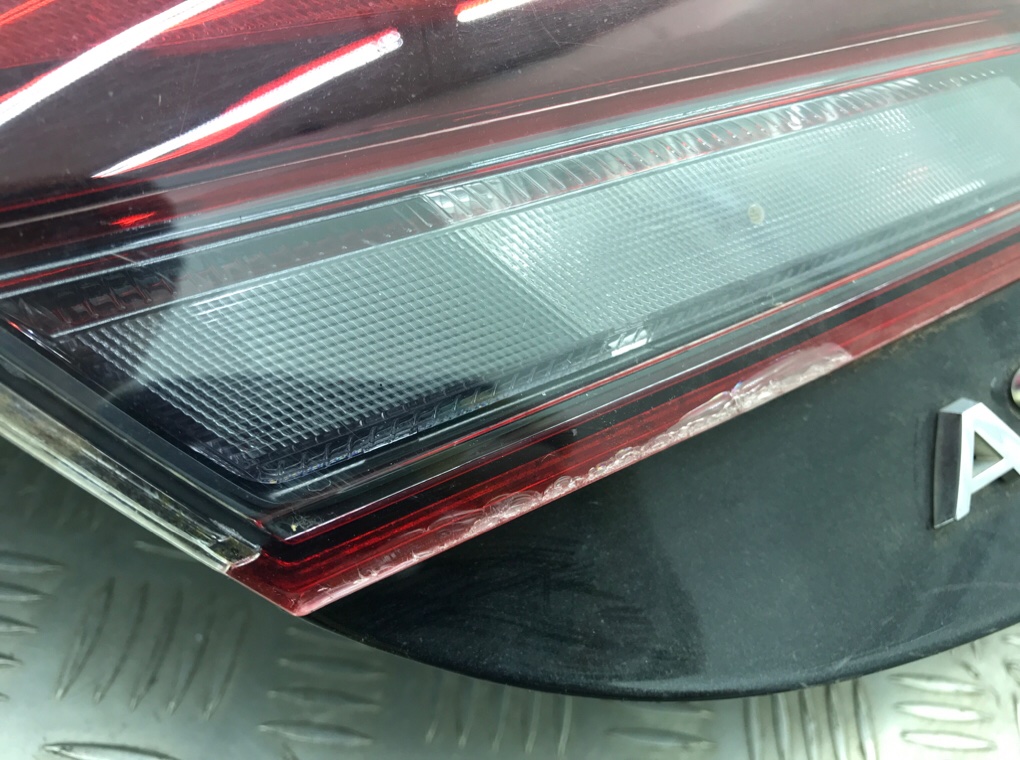 Крышка багажника бу для Opel Astra J 1.6 Ti, 2012 г. Крышка багажника бу для Opel Astra J 1.6 Ti, 2012 г.