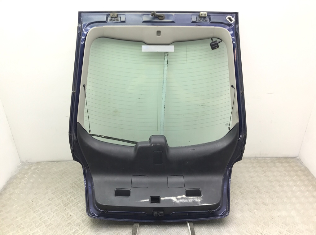 Крышка багажника бу для Toyota Avensis 2 2.2 D-4D, 2006 г. Крышка багажника бу для Toyota Avensis 2 2.2 D-4D, 2006 г.