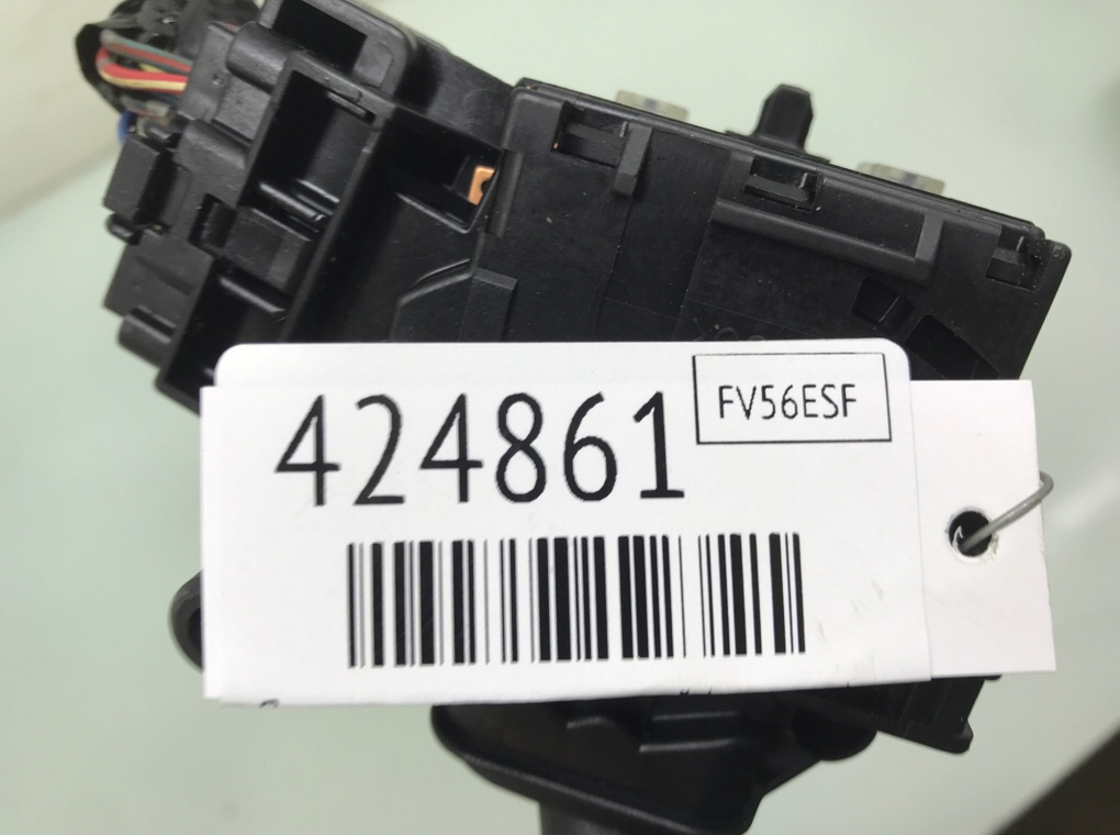 Переключатель подрулевой (стрекоза) бу для Toyota Avensis 2 2.2 D-4D,  2006 г.