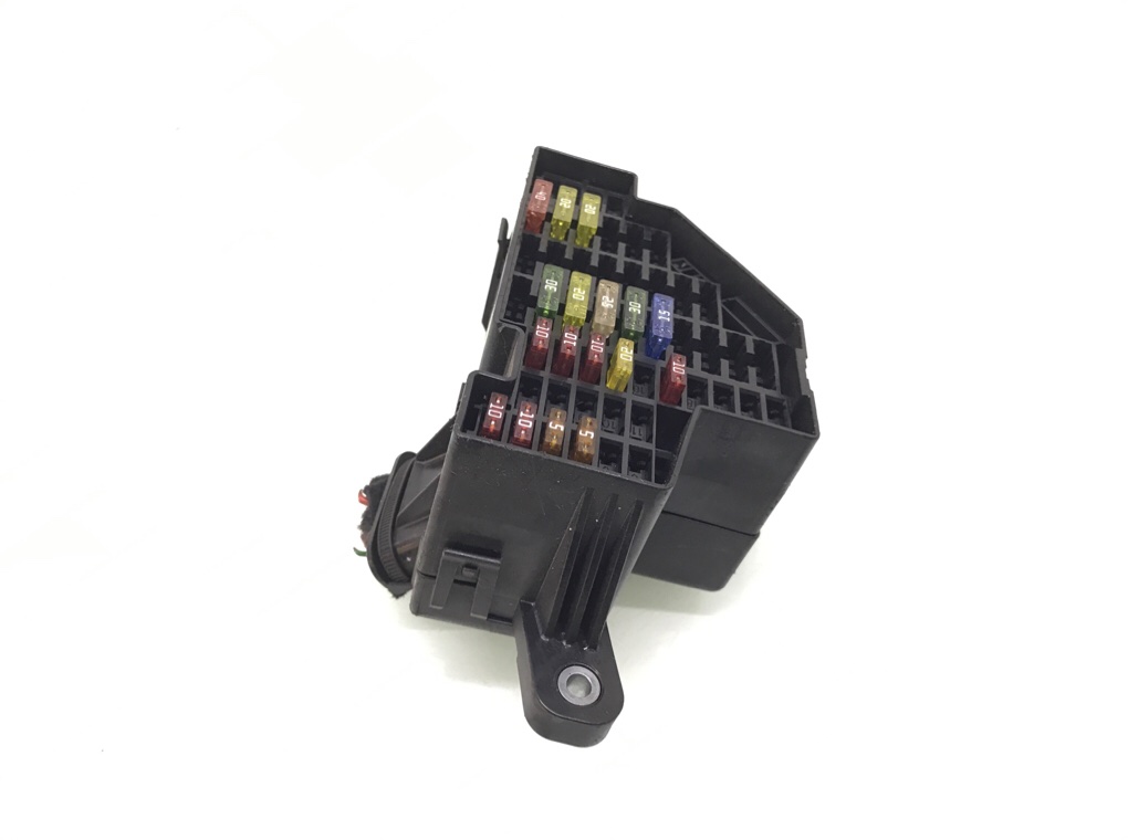 Блок предохранителей бу для Volkswagen Golf 6 1.4 TFSI,  2009 г.