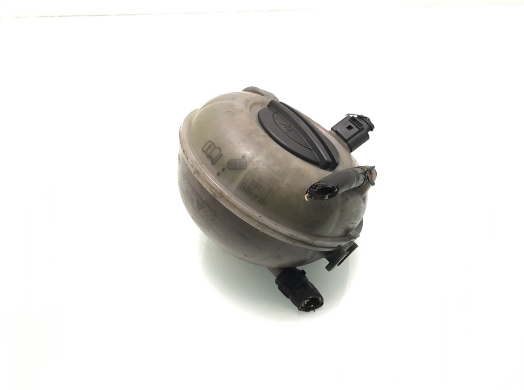 Бачок расширительный бу для Skoda Octavia A7 2.0 TDi,  2016 г.