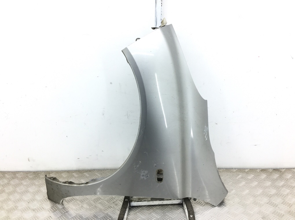 Крыло переднее левое бу для Nissan Micra K12 1.2 i, 2005 г.