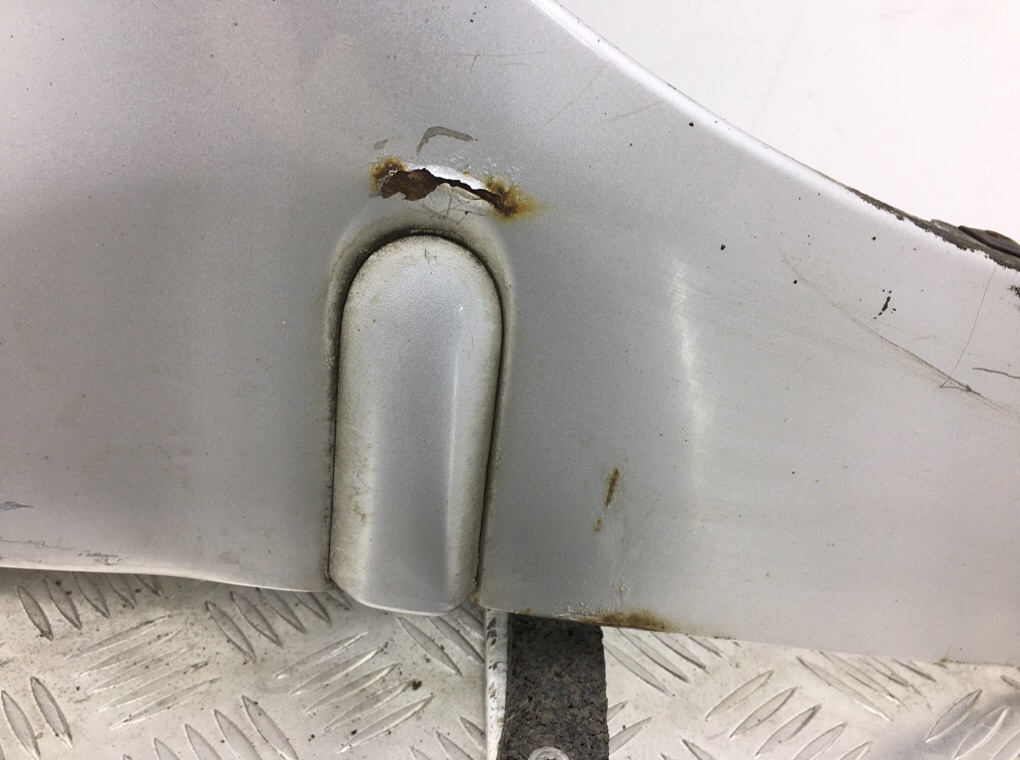 Крыло переднее правое бу для Honda Accord 6 1.8 i,  1999 г.