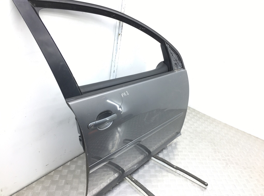 Дверь передняя правая бу для Volkswagen Golf 5 1.4 TSI,  2008 г.