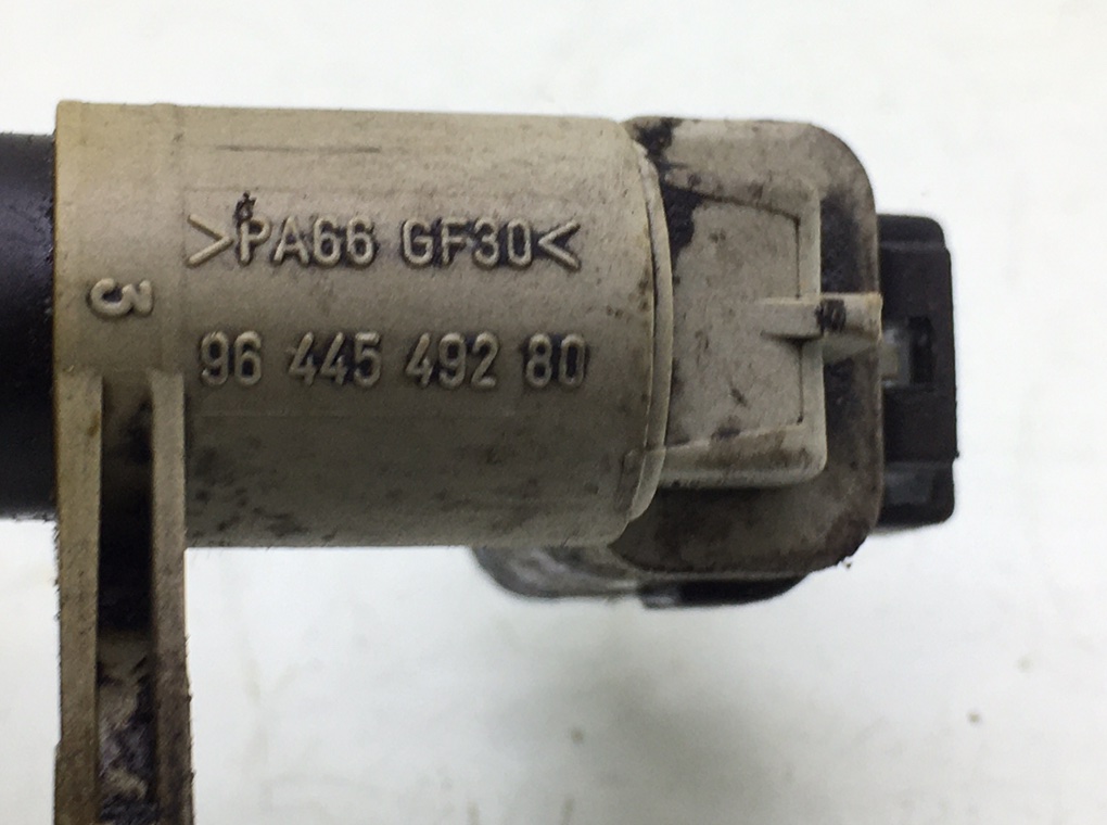 Датчик распредвала бу для Peugeot 207 1.4 i, 2007 г. Датчик распредвала бу для Peugeot 207 1.4 i, 2007 г.