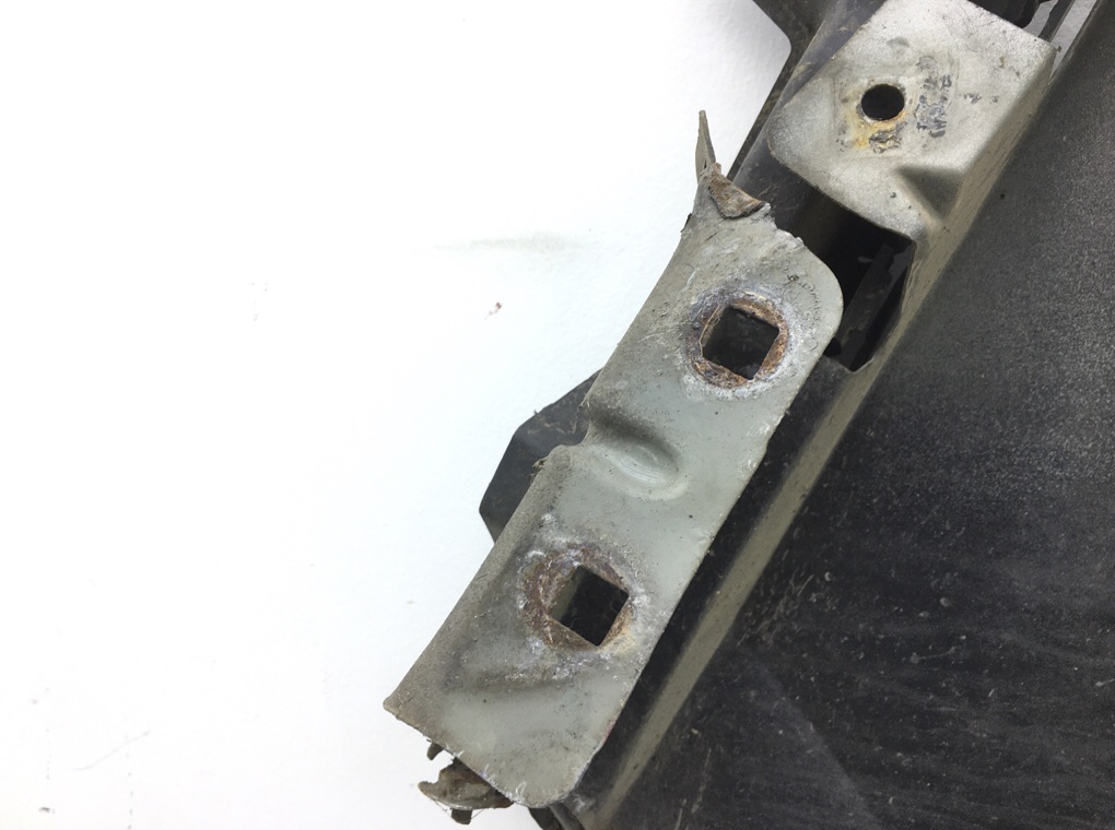 Крыло переднее правое бу для Renault Master 3 2.3 DCI,  2013 г.