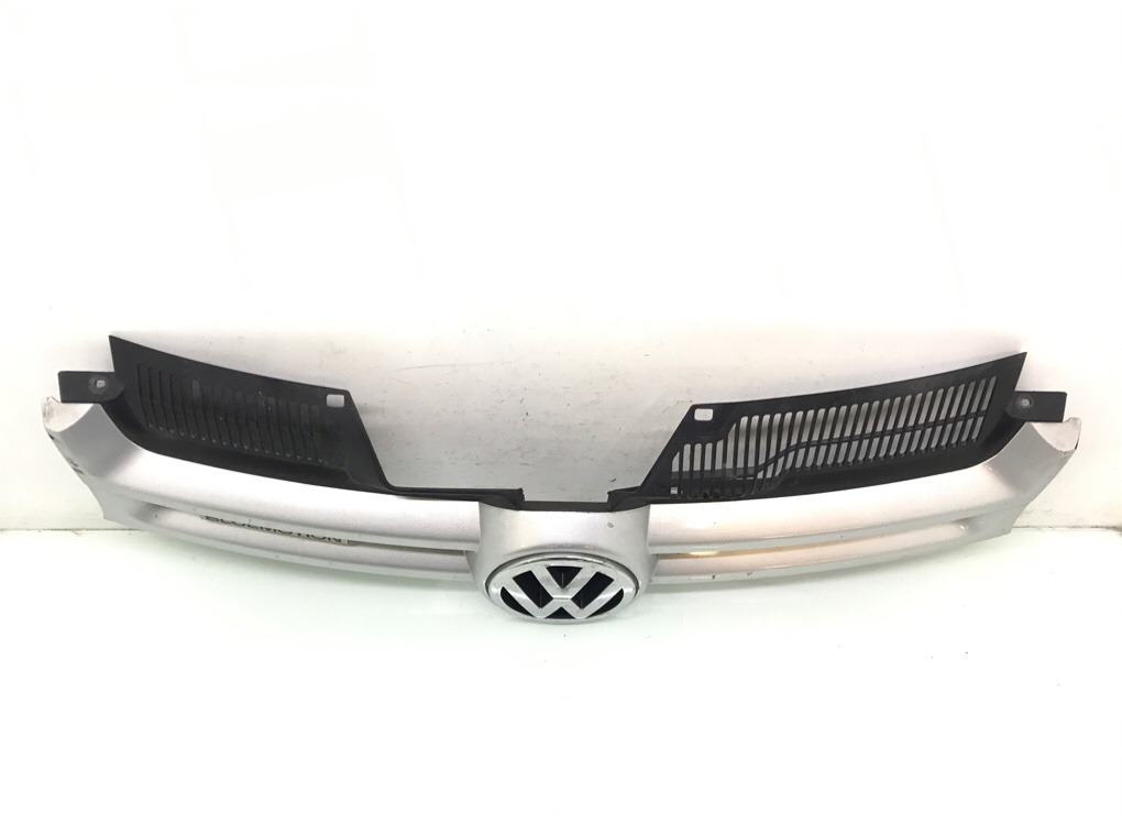 Решетка радиатора бу для Volkswagen Golf 5 1.9 TDi,  2008 г.