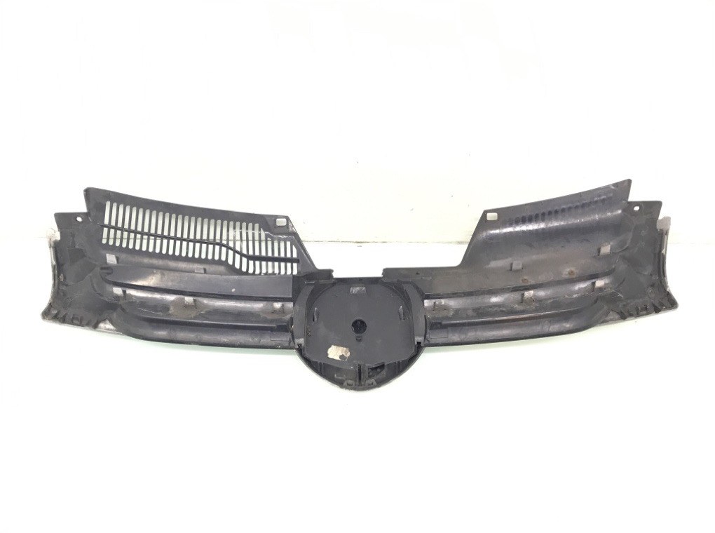 Решетка радиатора бу для Volkswagen Golf 5 1.9 TDi,  2008 г.