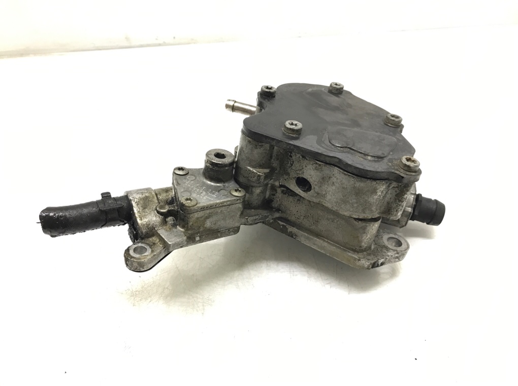 Насос вакуумный бу для Volkswagen Touran  1.9 TDi,  2007 г.