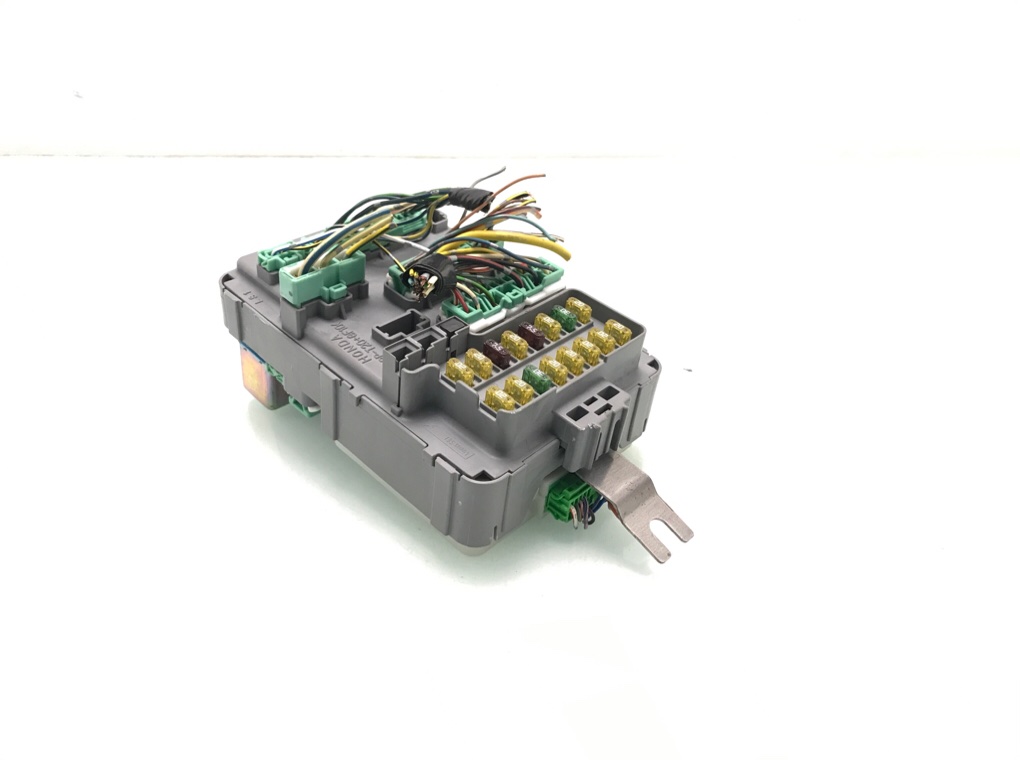 Блок предохранителей бу для Honda Accord 6 , 1999 Блок предохранителей бу для Honda Accord 6 1.8 i, 1999 г.