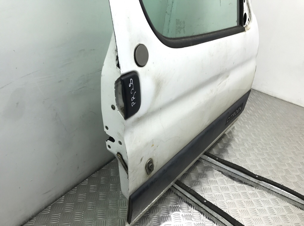 Дверь передняя правая бу для Citroen Berlingo 1 1.9 D,  2006 г.