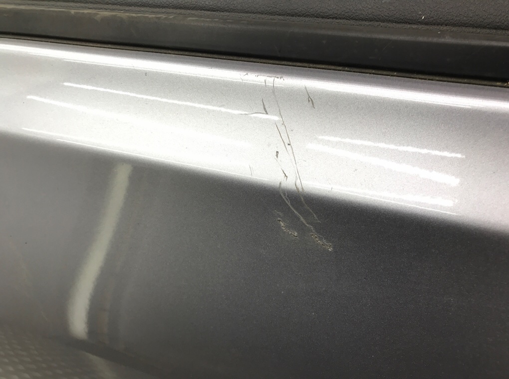 Дверь передняя правая бу для Nissan Qashqai 1 1.5 DCi,  2010 г.