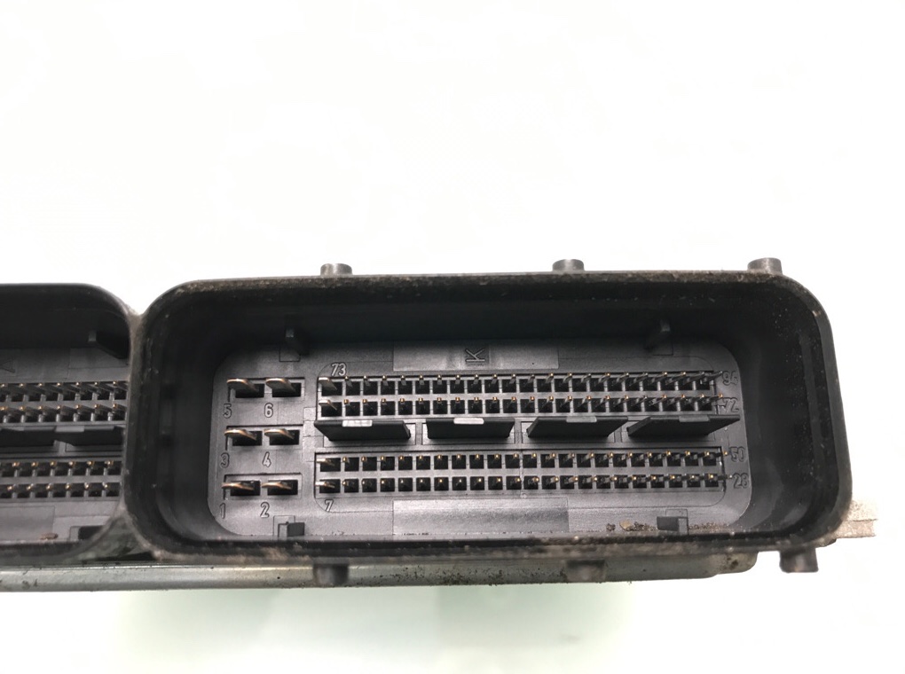 Блок управления двигателем бу для Audi A3 8P 2.0 FSI,  2004 г.