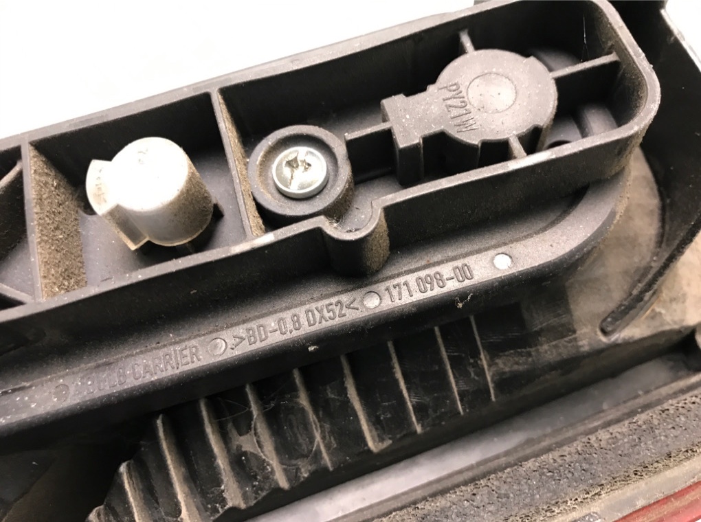 Фонарь задний левый бу для Renault Master 3 2.3 DCI,  2013 г.