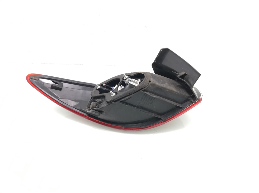 Фонарь задний правый бу для Mazda 6  3 2.2 TD,  2013 г.