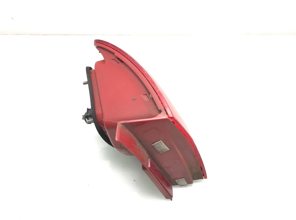 Фонарь задний правый бу для Volkswagen Passat B6 2.0 TDi, 2010 г. Фонарь задний правый бу для Volkswagen Passat B6 2.0 TDi, 2010 г.