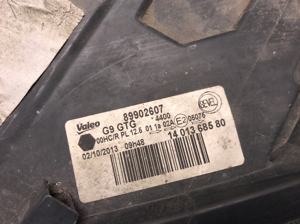 Фара левая бу для Peugeot Expert 2 1.6 HDi,  2013 г.